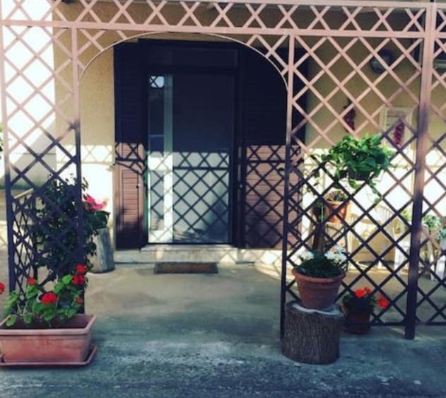 הוילה לצ'ה M&R House מראה חיצוני תמונה